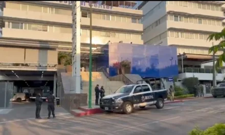 Sujetos armados ingresan a hospital a disparar contra dos pacientes en Cuernavaca