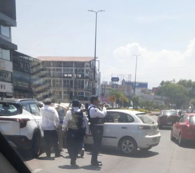 Accidente de tránsito sobre la avenida Murillo Vidal