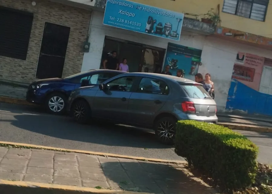 Accidente de tránsito en la avenida Américas, esquina Sarabia