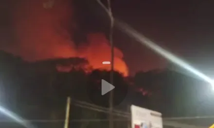 Esta madrugada se registra fuerte incendio en Xalapa
