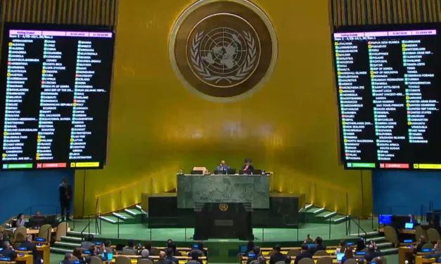 Video:143 países han solicitado la integración plena de Palestina en la ONU,  Israel rompe su voto!