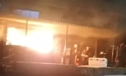 Se incendia local de comida en la Colonia Rafael Lucio, Xalapa