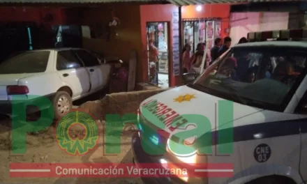 Conductor en estado de ebriedad se impacta contra casa en El Castillo