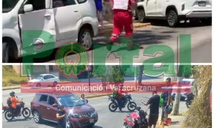 Ni en domingo dejan de chocar en Xalapa, 3 accidentes de tránsito este día