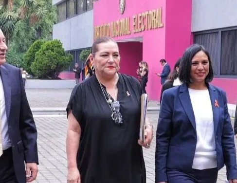 INE ordena a Álvarez Máynez, Claudio X. González y Fox borrar publicaciones por violar veda electoral