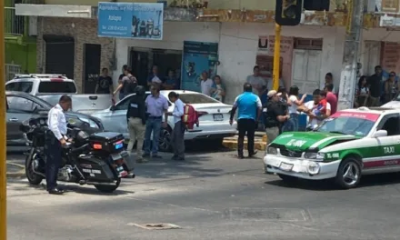 Accidente de tránsito en la avenida Américas, Xalapa