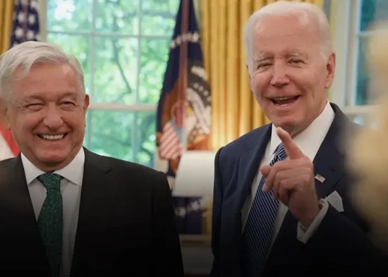 López Obrador y Joe Biden sostienen una llamada donde, “Acordaron continuar con la estrecha colaboración entre ambos países a fin de gestionar los flujos migratorios