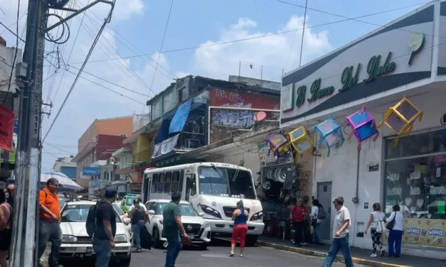 Accidente de tránsito en Lucio y Poeta Jesus Diaz