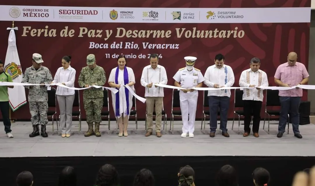 Inaugura  gobernador d Veracruz feria de seguridad y desarme voluntario; invita a jóvenes en la construcción del bienestar