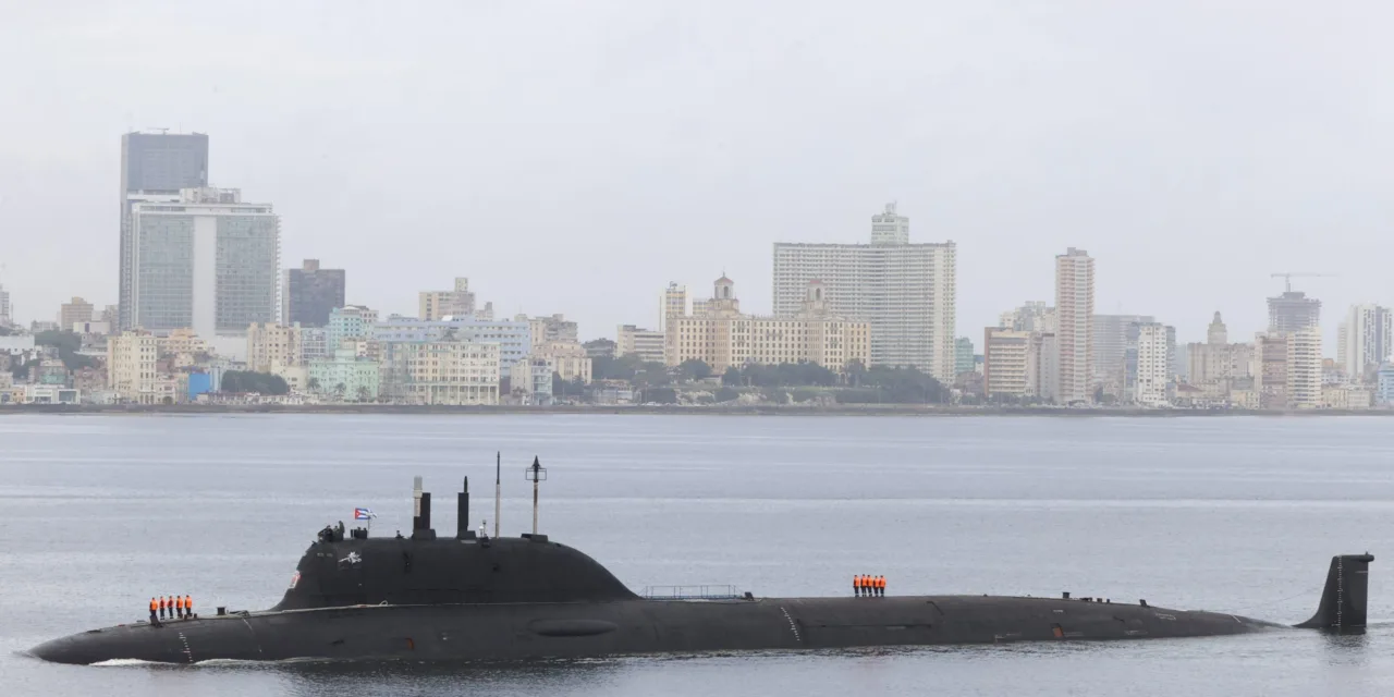 Barcos de guerra de Rusia llegan a La Habana