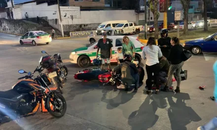 Motociclista lesionado en la avenida Ruiz Cortines