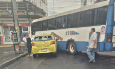 Accidente de tránsito en la zona centro de Xalapa