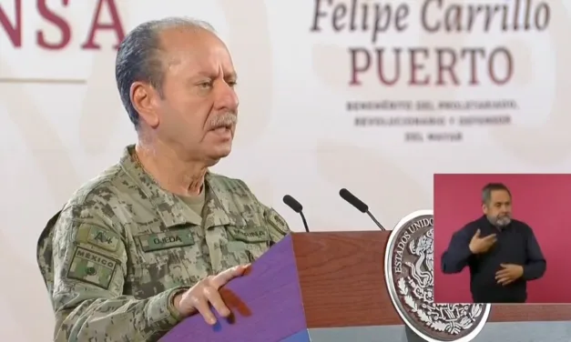 Rafael Ojeda Durán, titular de la @SEMAR_mx, dijo que continúa la búsqueda de 31 personas desaparecidas.