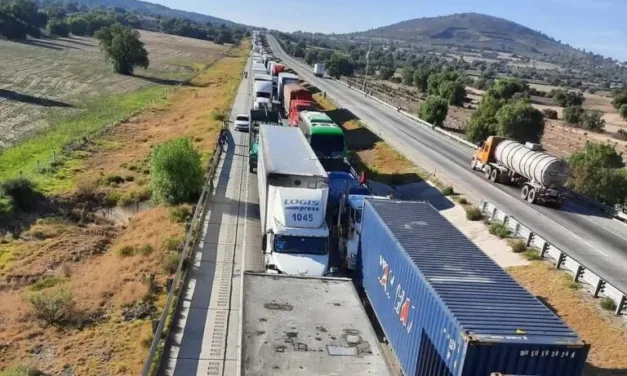 Video: 2 DÍAS! 48 HORAS DE BLOQUEO EN ARCO NORTE