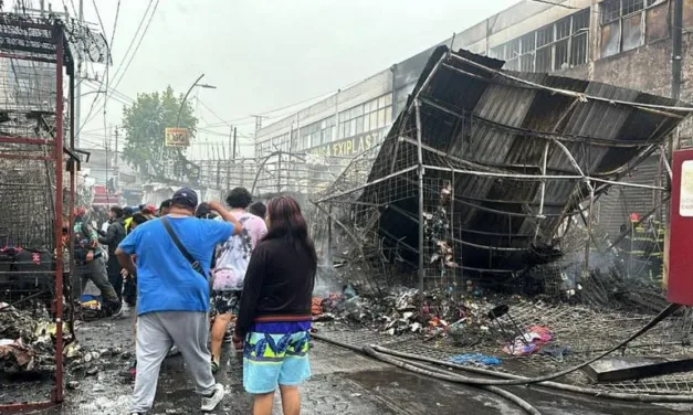 Video: Incendio en La Merced CDMX: ¡25 Puestos afectados y sin servicio de Metrobús Línea 4!