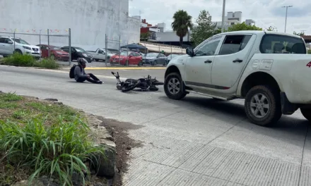 Motociclista lesionado sobre el Bulevar Porfirio Díaz