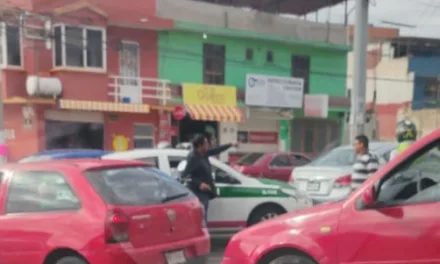 Accidente de tránsito en la zona del Sumidero, Xalapa