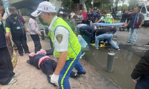 Conductor arrolla a trabajadores del IPN que protestan por falta de pagos