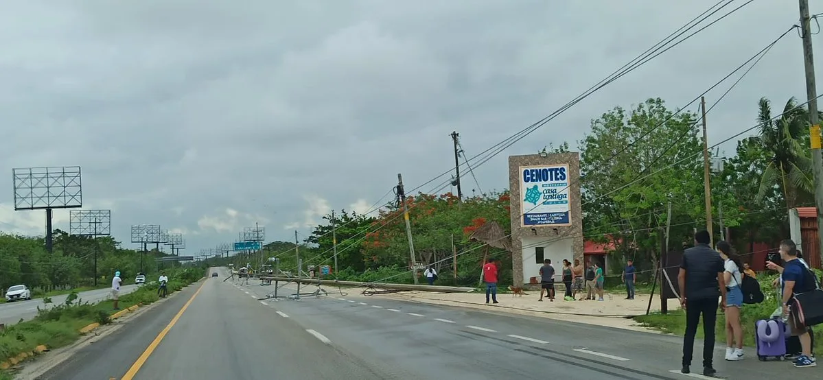 Beryl se degrada a Categoría 1 y se encuentra desplazándose lentamente sobre la península de Yucatán