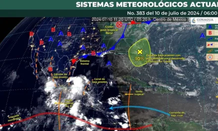 Onda Tropical No. 8 se desplaza por varias regiones de México,  provocando lluvias