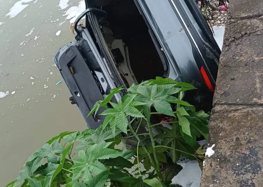 Párroco de iglesia en Úrsulo Galván,  el conductor que perdió la vida al caer en aguas residuales en Veracruz