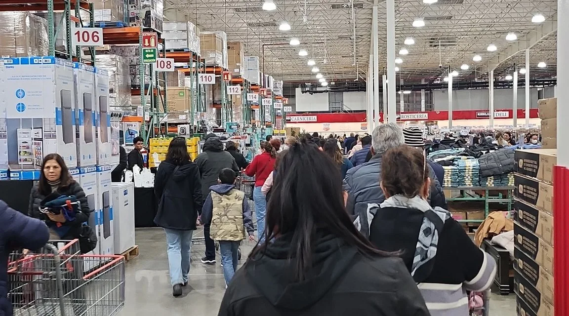 Profeco advierte a clientes de Costco y Home Depot por precios