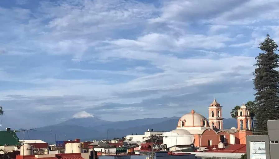 En Xalapa una máxima de 26 °, se prevé persista la probabilidad de lluvia con algunas tormentas en el estado