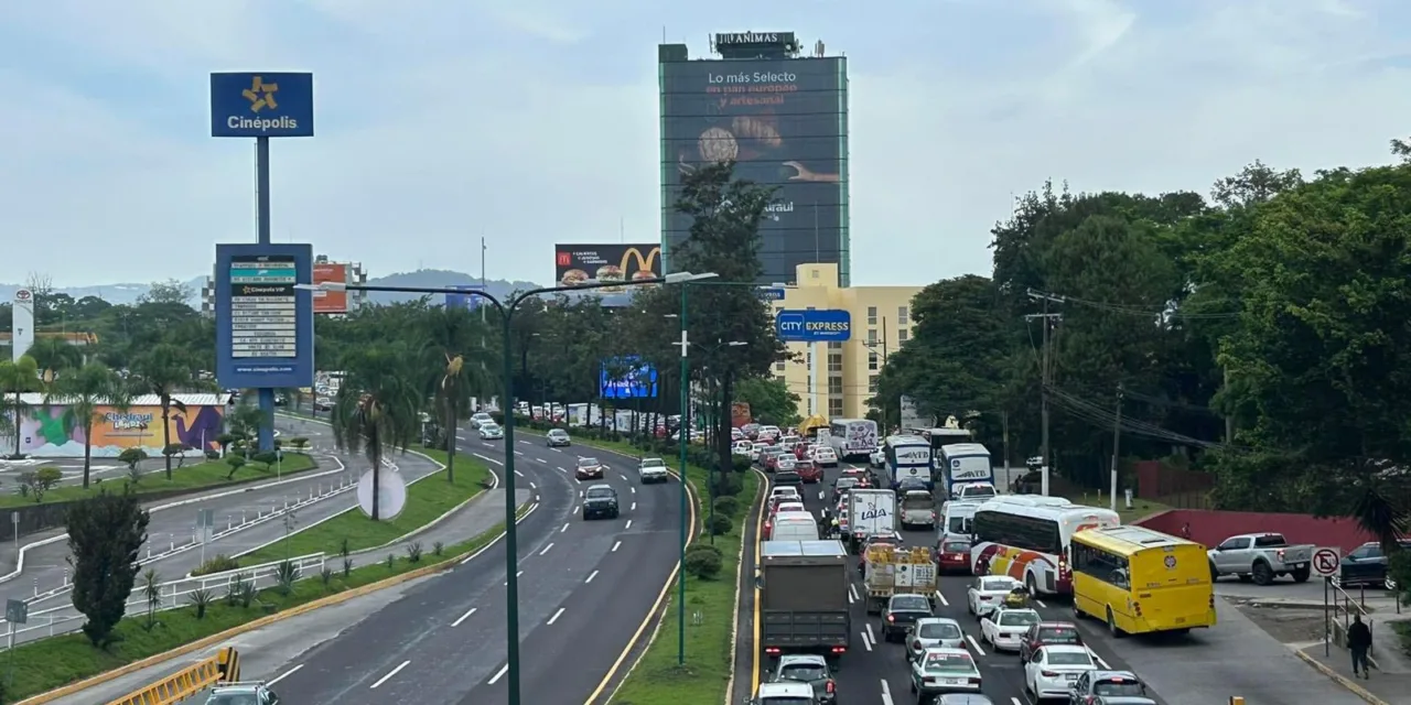 Jueves medio nublado a nublado con alta probabilidad para lluvias y tormentas dispersas en Veracruz.