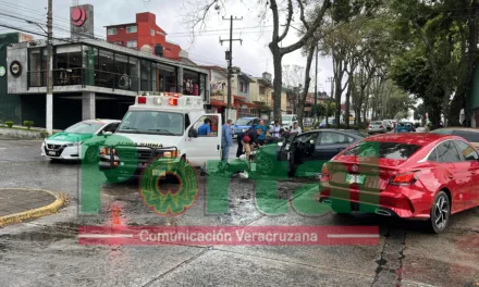 Motociclista lesionado en la avenida Américas esquina Carlos A. Carrillo