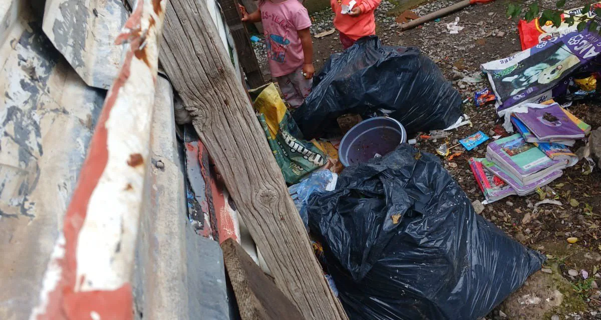 RESCATAN A DOS NIÑOS QUE ERAN VÍCTIMAS DE MALTRATO EN EL EDOMEX