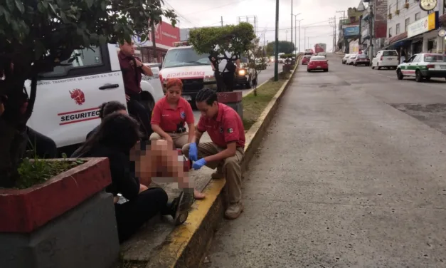 Persona atropellada en la avenida 20 de Noviembre, Xalapa