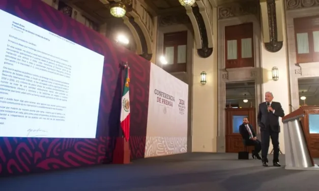 AMLO Muestra Carta que Envió a Joe Biden por Financiamiento de EUA a MCCI