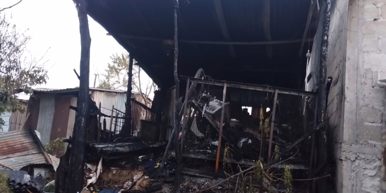 Se registra incendio de casa en El Castillo