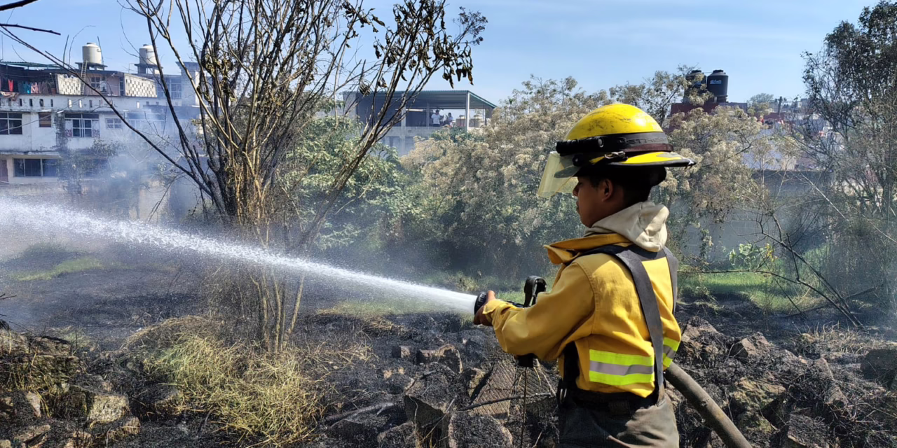 Incendio en la Colonia Campo de Tiro