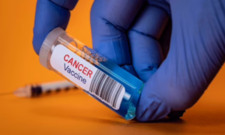 Vacuna rusa contra el cáncer se prepara para ensayos en humanos en 2025