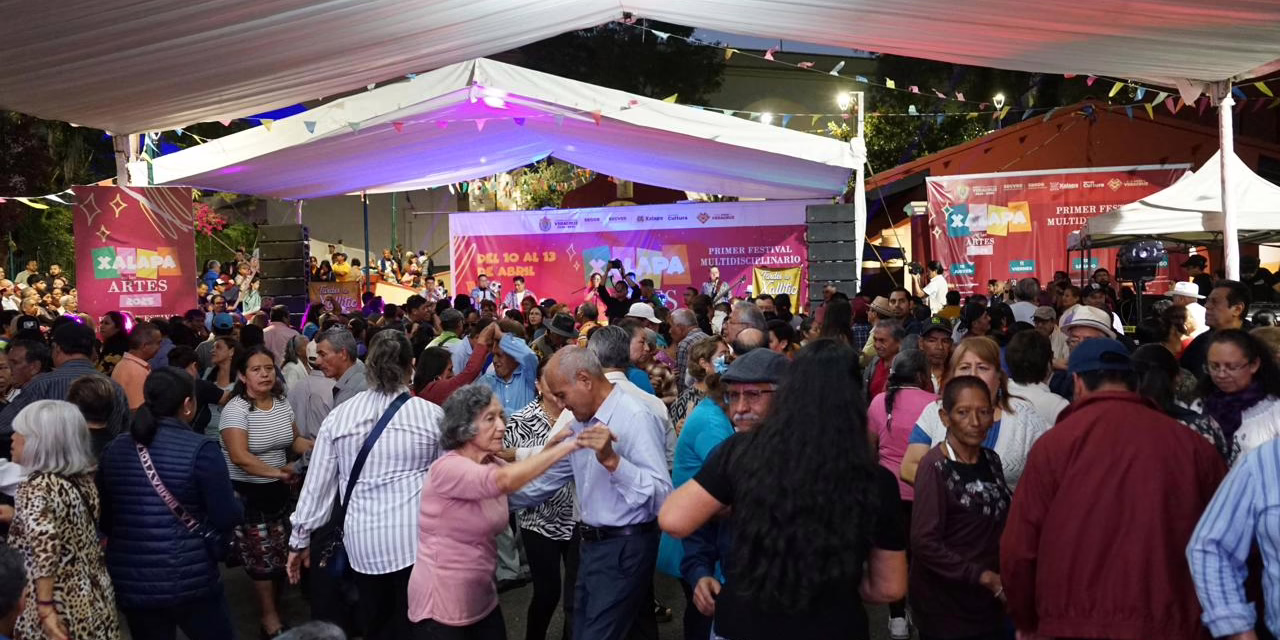 Con Salsa, inicia primer festival Xalapa en las Artes 2025