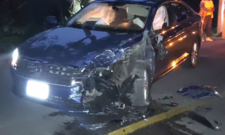 Se registra accidente de tránsito en la carretera Xalapa-Coatepec, vía Briones