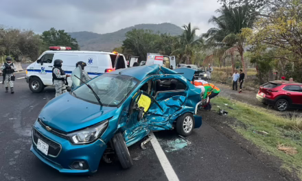 Fuerte accidente en la carretera Cardel – Poza Rica