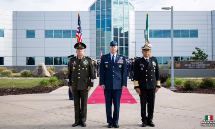 Los Secretarios de Defensa y Marina de México visitaron el Cuartel General del Comando Norte de los E.U.A.