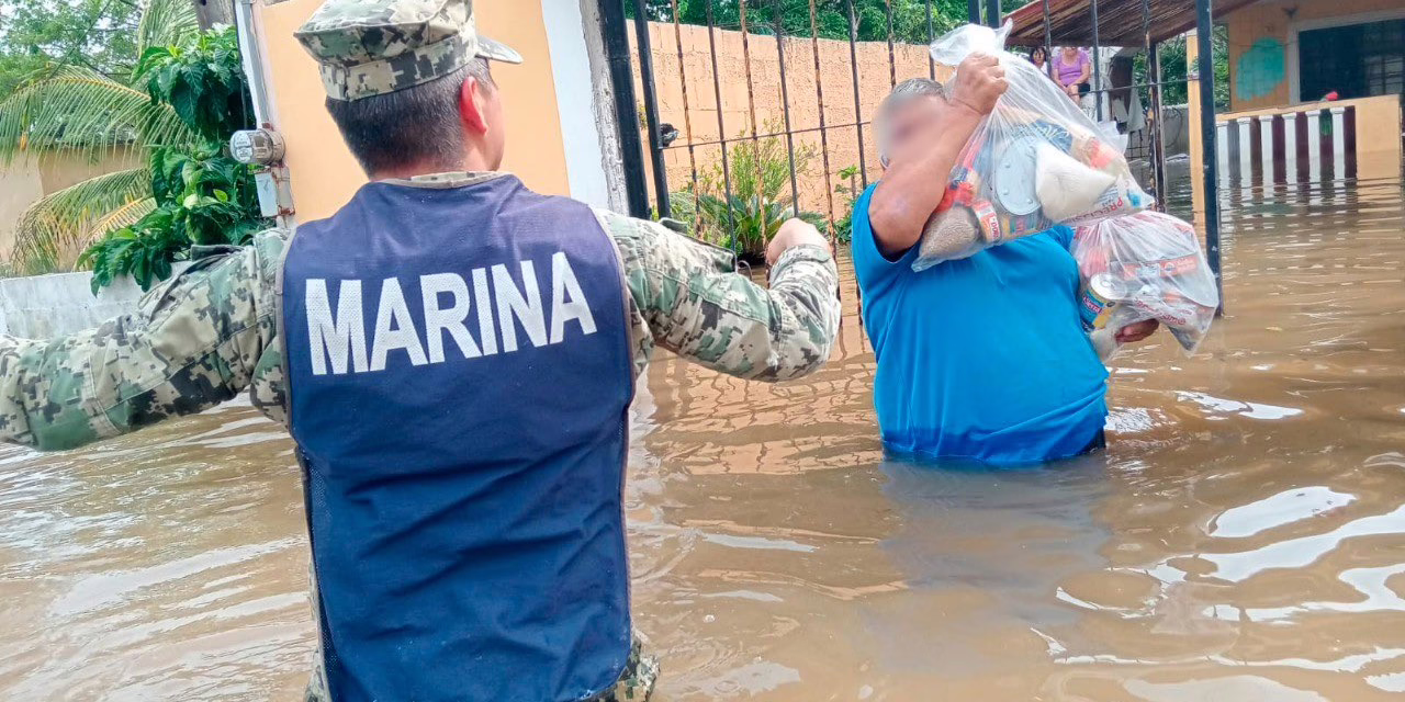 Mantenemos el #PlanMarina activo en su fase de #Auxilio en Tamaulipas y rina