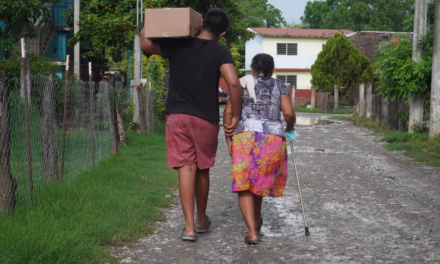 Refuerza DIF apoyo a familias afectadas por el huracán Erick