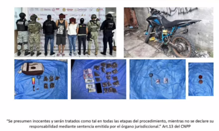 EN FLAGRANCIA, MOTOCICLETA Y OBJETOS ASEGURADOS EN OPERATIVO DE CATEO EN VERACRUZ