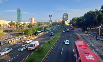 En el Estado ambiente diurno cálido, viento del Sureste, Este y Noreste moderado en costas y probables lluvias