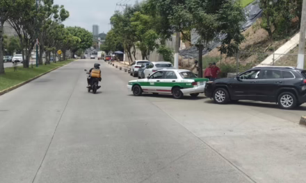 Accidente de tránsito sobre Arco Sur, Xalapa