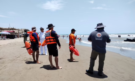 Vacaciones seguras en Veracruz: Gobierno refuerza atención y auxilio ciudadano