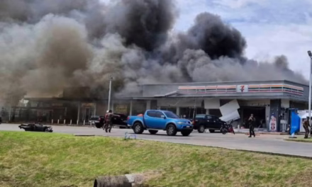 Tailandia y Camboya se atacan en una disputa que deja una decena de muertos