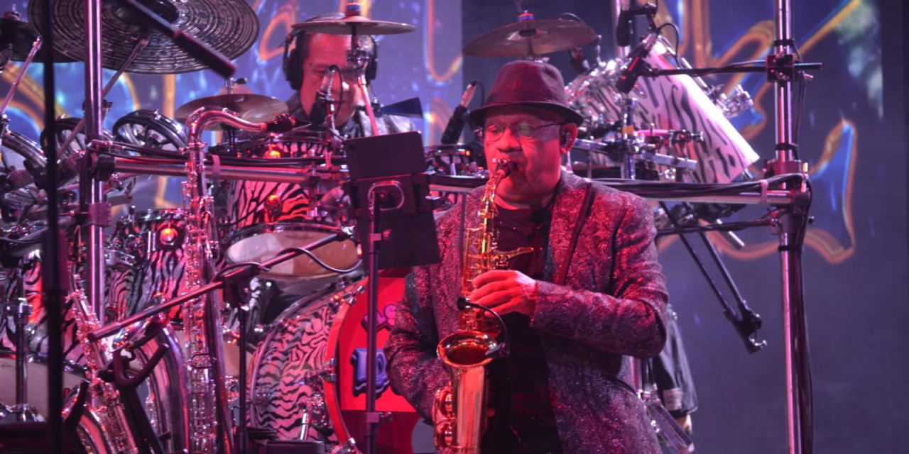 Reconoce SEV a más de mil trabajadores administrativos del sistema federalizado