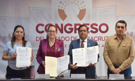 Firman Congreso y Universidad de Xalapa convenio de colaboración