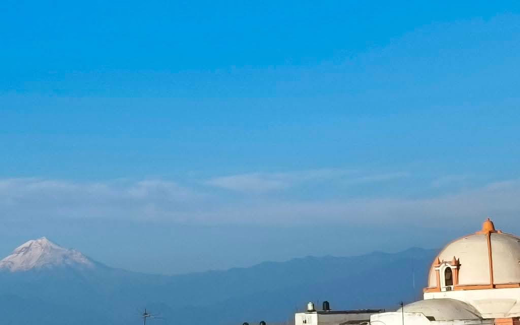 Continuará ambiente caluroso al mediodía y primeras horas de la tarde a lo largo de la entidad