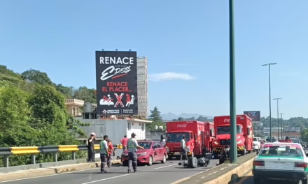 Accidente en el puente Macuiltépec y otro más en Chedraui Caram